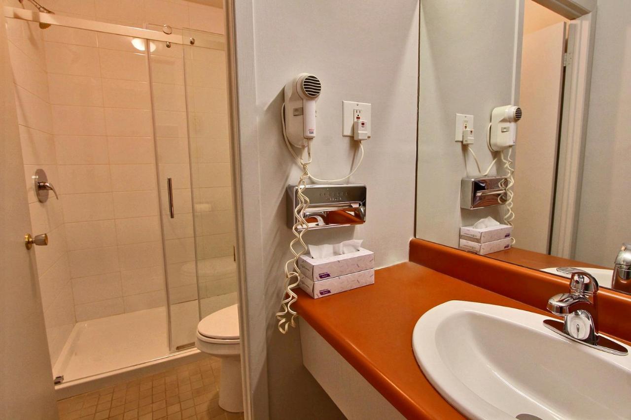 Hotel-Motel La Difference Sainte-Marie Esterno foto
